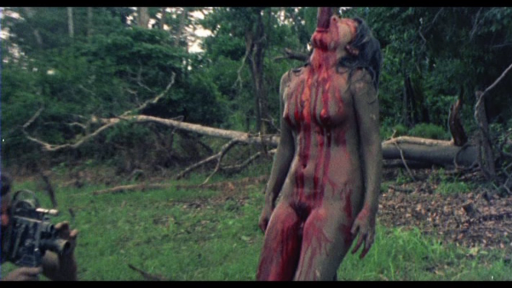 Cannibal Holocaust (1980) .